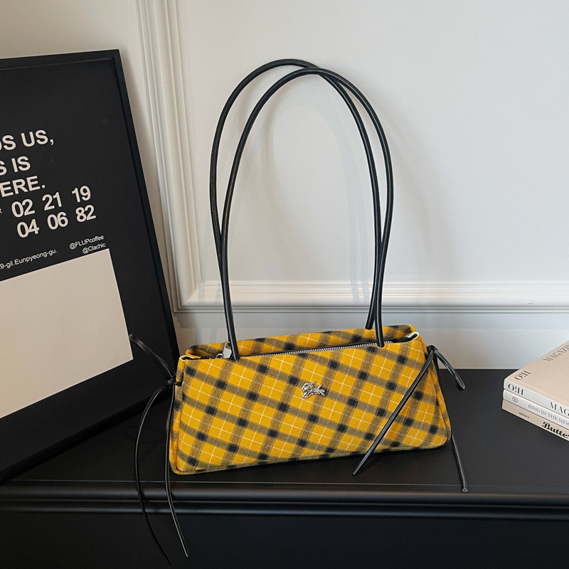 Luxury Bags Affordable - حقائب يد عصرية من المايكروفايبر بتصميم