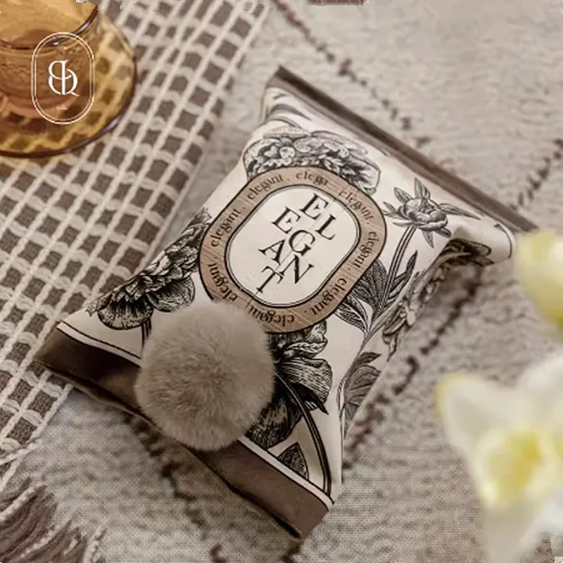 Luxury Bags Hand Painted - علبة مناديل فاخرة خفيفة على الطراز