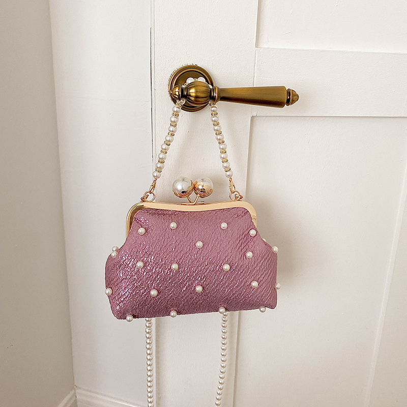 Luxury Bags Affordable - حقيبة سهرة نسائية بقفل قبلة مزينة