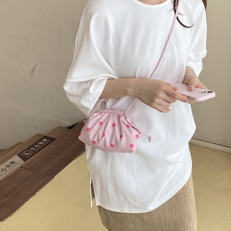 حقائب يد فاخرة صغيرة الحجم من  - مراجعة Luxury Bags China وسعره