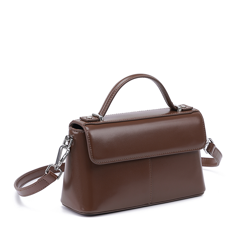 حقيبة يد نسائية جلدية بنية بمق - مراجعة Structured Handbag Top Handle وسعره