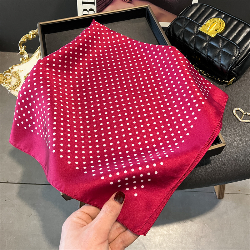 أوشحة مطبوعة جديدة فاخرة وشاح  - مراجعة Luxury Bags China وسعره