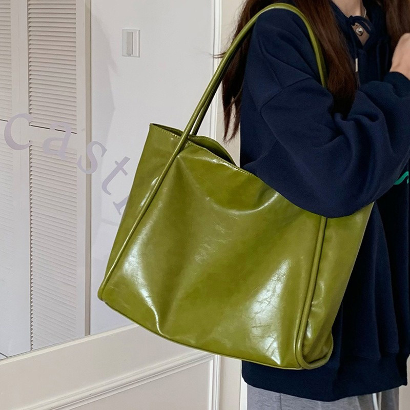 حقائب كتف نسائية جديدة لعام 20 - مراجعة Luxury Bags Affordable وسعره