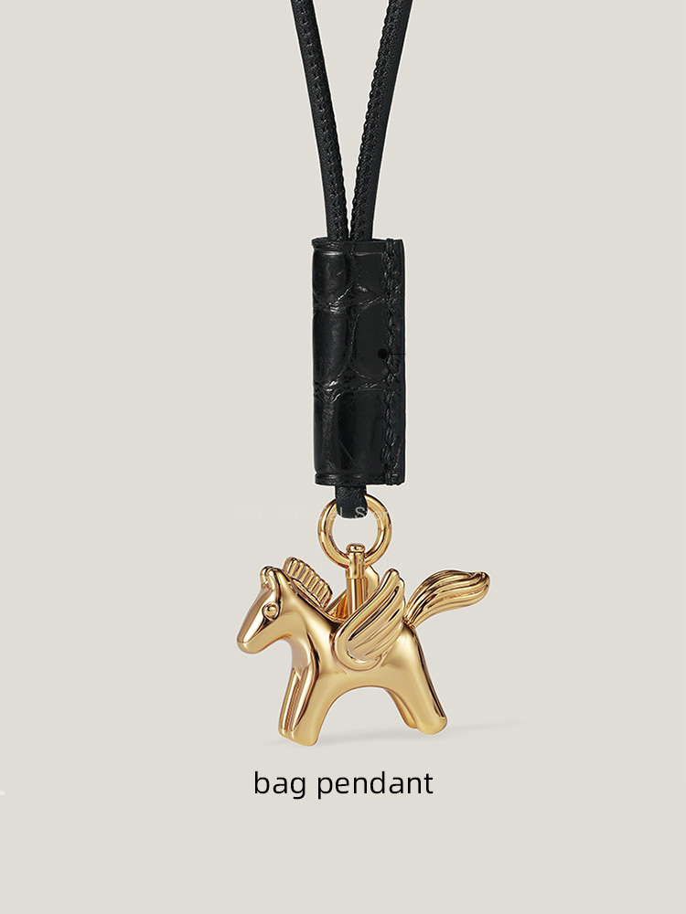 تعليقة حقيبة فاخرة من النحاس ع - مراجعة Luxury Bags Hermes وسعره