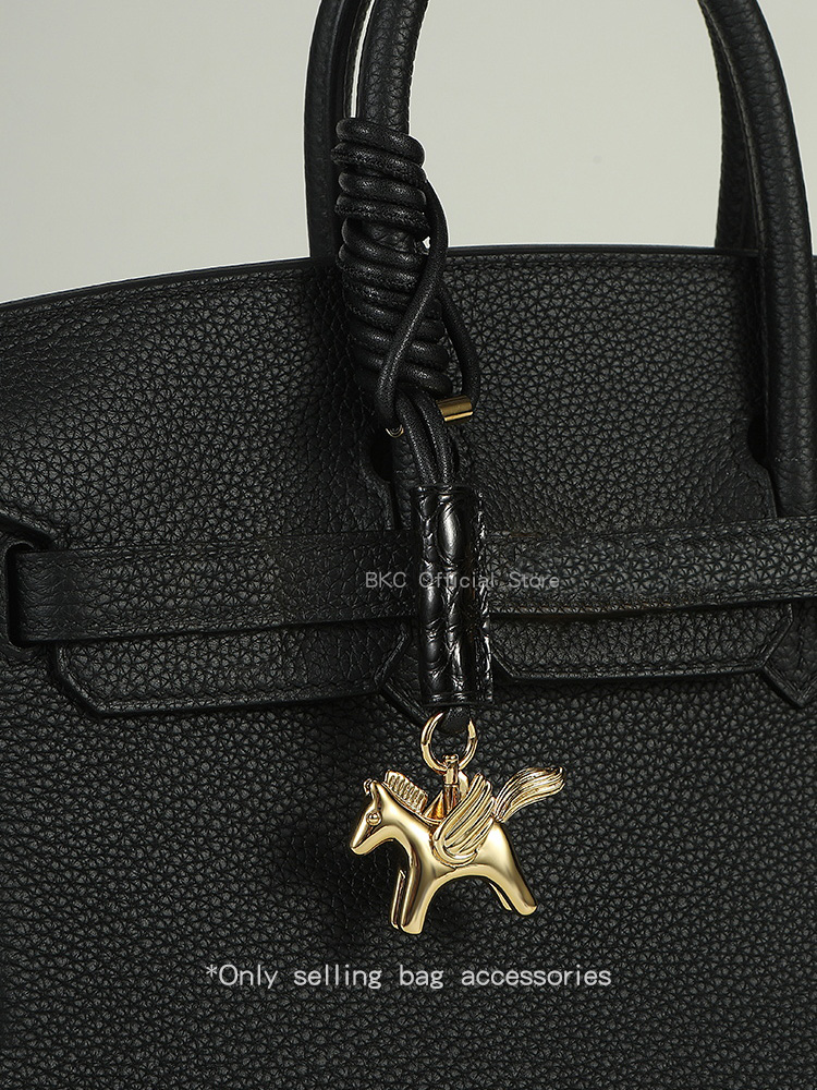 تعليقة حقيبة فاخرة من النحاس ع - مراجعة Luxury Bags Hermes وسعره