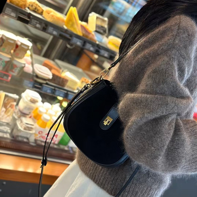 حقائب كتف نسائية فاخرة بتصميم  - مراجعة Luxury Bags Affordable وسعره