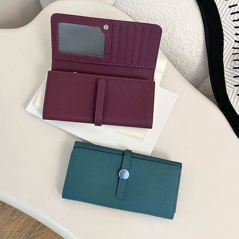 محفظة نسائية فاخرة من جلد البق - مراجعة Luxury Bags Photos وسعره