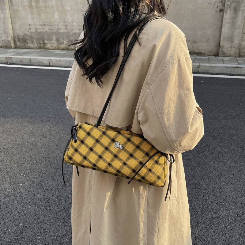 حقائب يد عصرية من المايكروفايب - مراجعة Luxury Bags Affordable وسعره