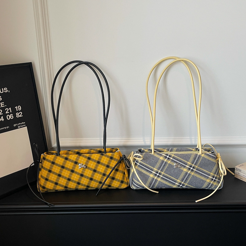 حقائب يد عصرية من المايكروفايب - مراجعة Luxury Bags Affordable وسعره