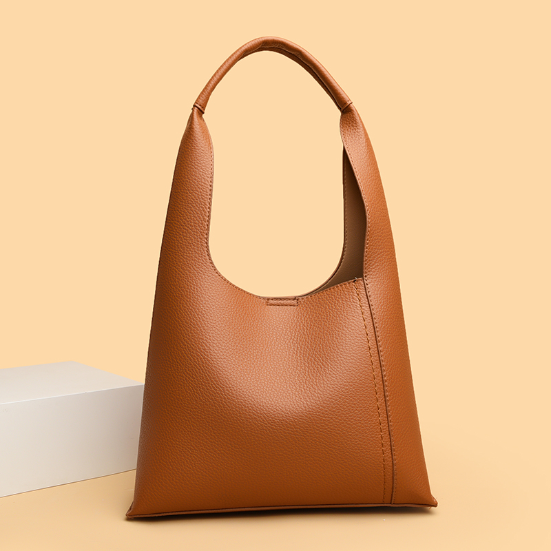 حقائب هوبو توت إصدار محدود فاخ - مراجعة Luxury Bags Limited Edition وسعره