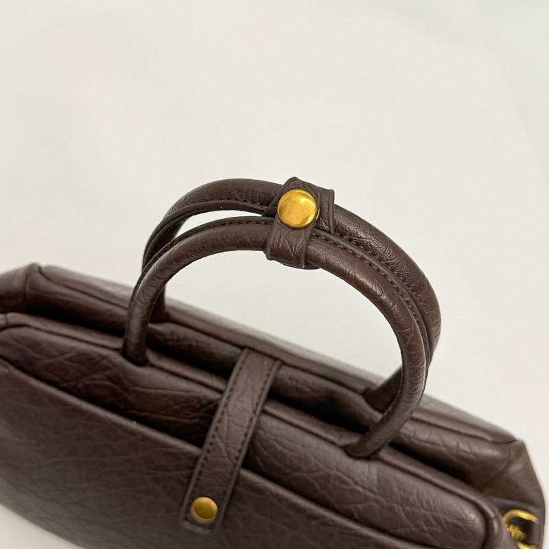 حقائب MOODS الكلاسيكية ذات الم - مراجعة Luxury Bags Vegan وسعره
