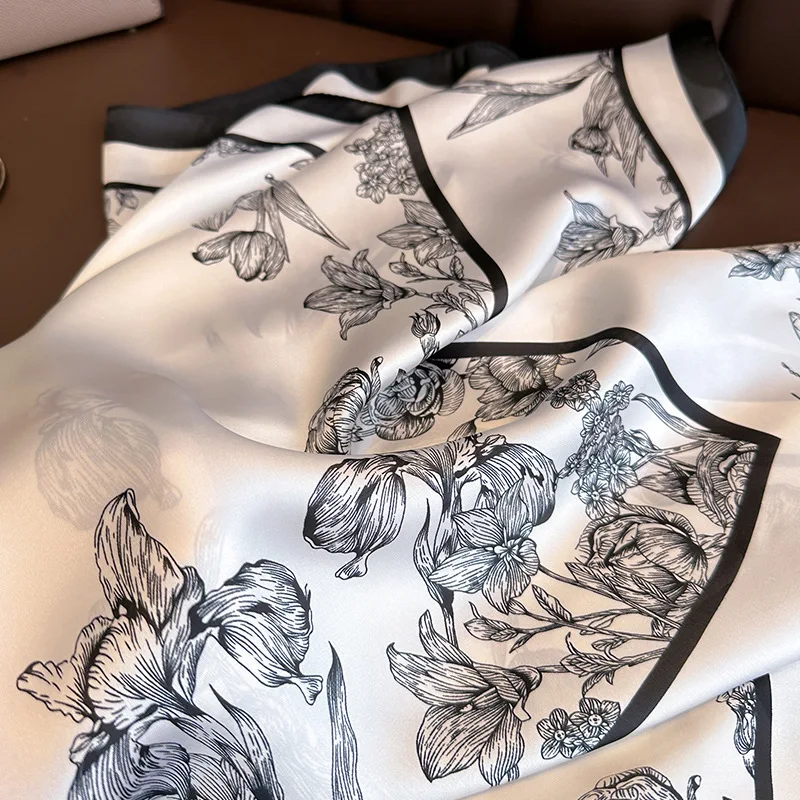 وشاح مربع من الحرير المطبوع با - مراجعة Luxury Bags China وسعره