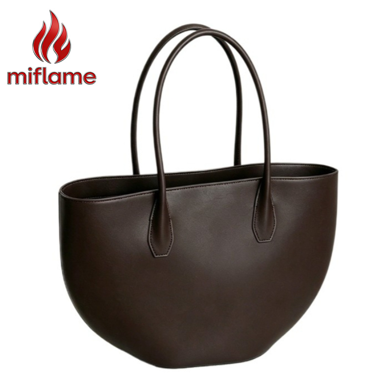 حقيبة كتف نسائية فاخرة على شكل - مراجعة Structured Handbag Top Handle وسعره