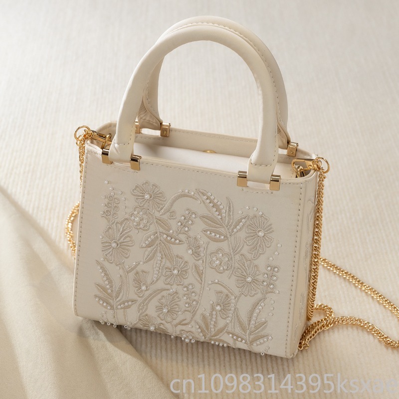 حقيبة يد مطرزة باللؤلؤ، حقيبة  - مراجعة Structured Handbag Top Handle وسعره