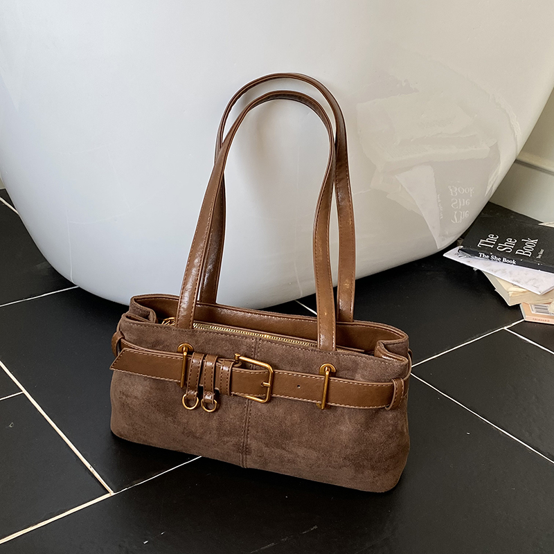 حقيبة كتف نسائية فاخرة جديدة 2 - مراجعة Luxury Bags Vegan وسعره