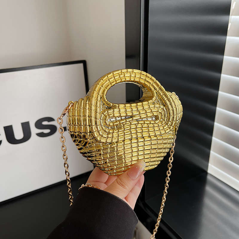 حقائب كروس بودي صيفية من البول - مراجعة Luxury Bags Affordable وسعره