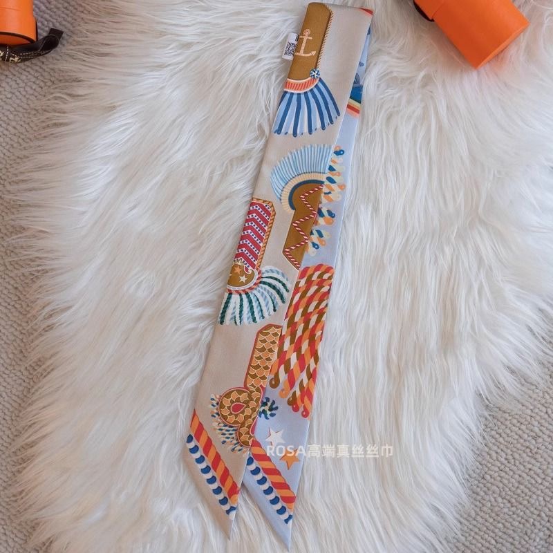 وشاح طويل فاخر مع تصميم الكتفي - مراجعة Luxury Bags Hermes وسعره