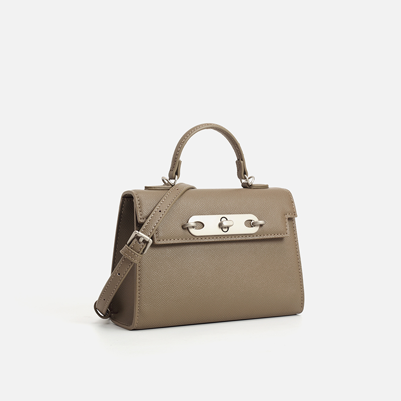 حقيبة يد نسائية من الجلد الساف - مراجعة Structured Handbag Top Handle وسعره