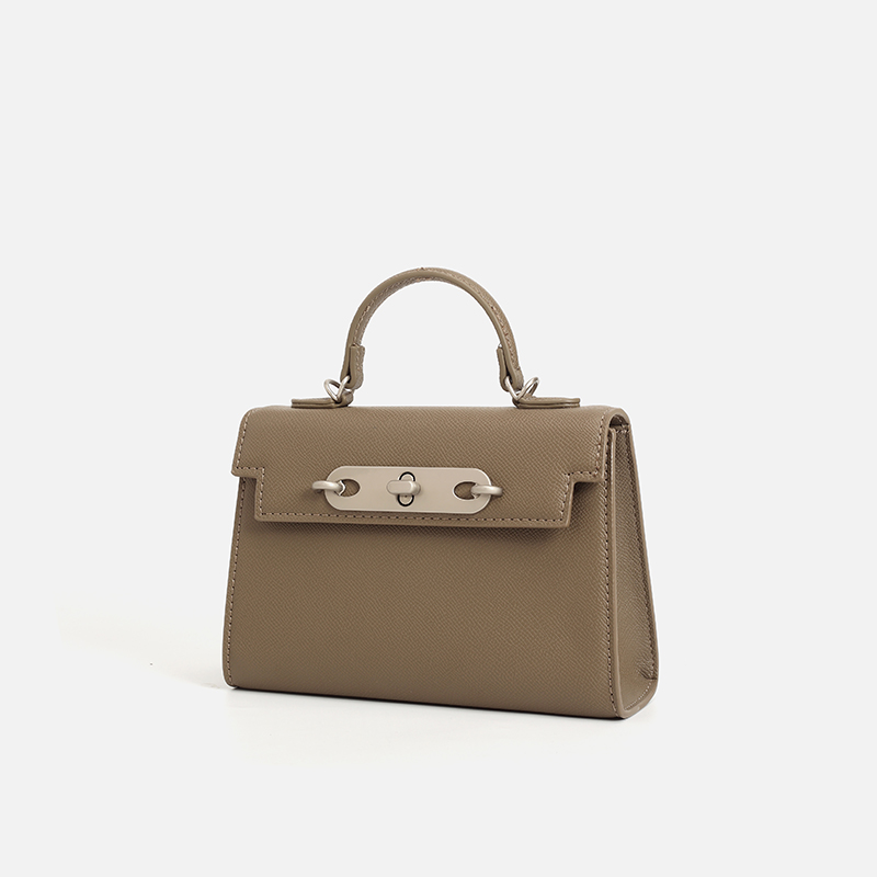 حقيبة يد نسائية من الجلد الساف - مراجعة Structured Handbag Top Handle وسعره