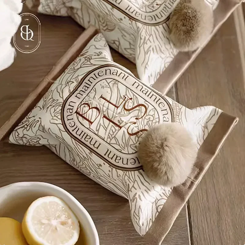 علبة مناديل فاخرة خفيفة، حقيبة - مراجعة Luxury Bags Hand Painted وسعره