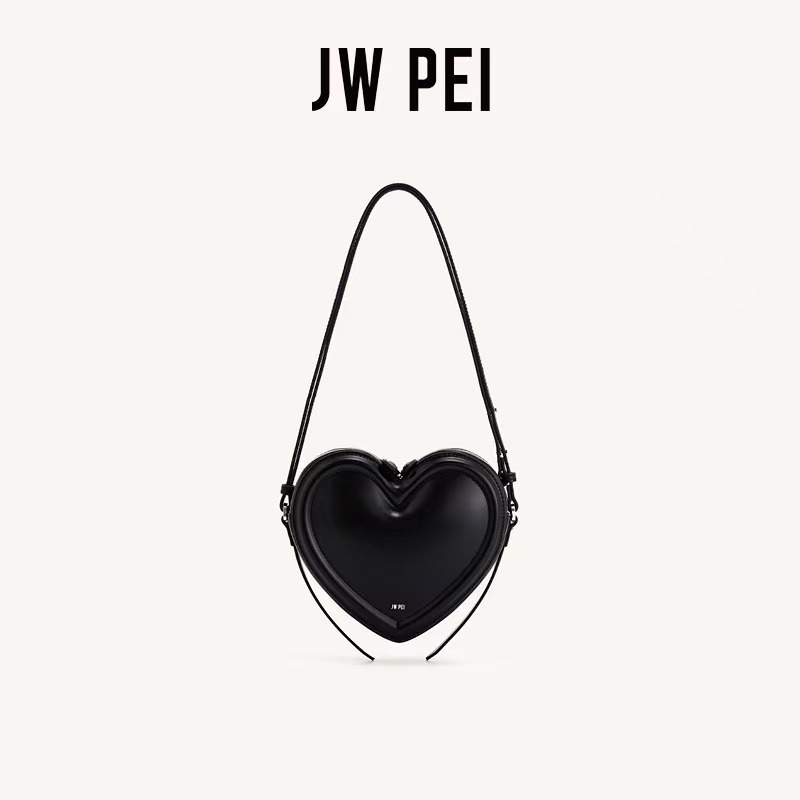 حقيبة كتف على شكل قلب من JW PE - مراجعة Shoulder Bag Slouchy وسعره
